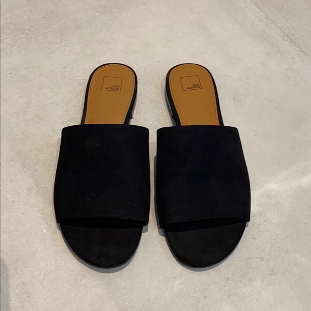 14th & Union flat mules/ sandals